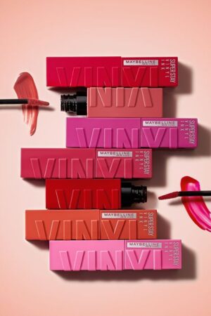 Lips (Lipstick, Lip Gloss)